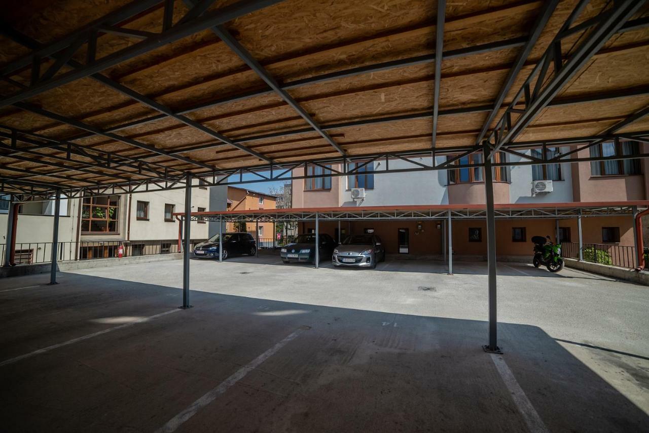 Elis Residence Kaloşvar Dış mekan fotoğraf
